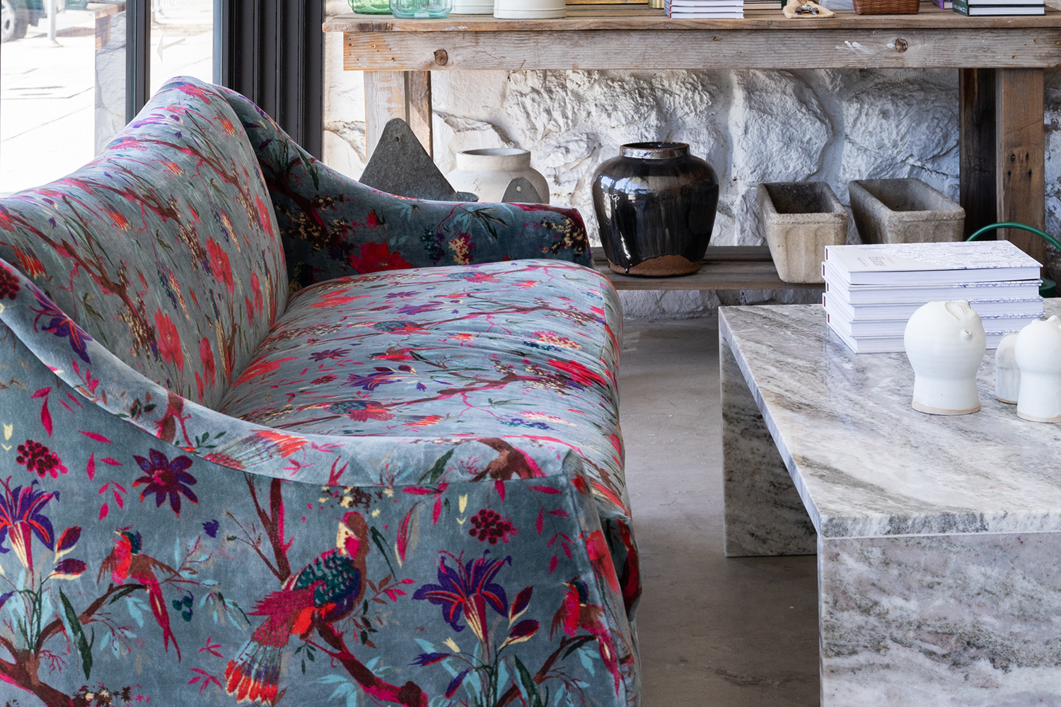 d/K Custom Sofas