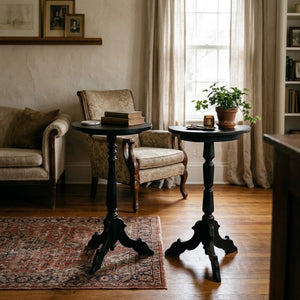 Pair of Vintage 1930s Pedestal Side Tables