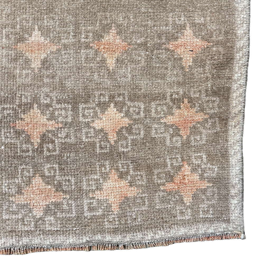 Moroccan Rug • 3' x 4'7"