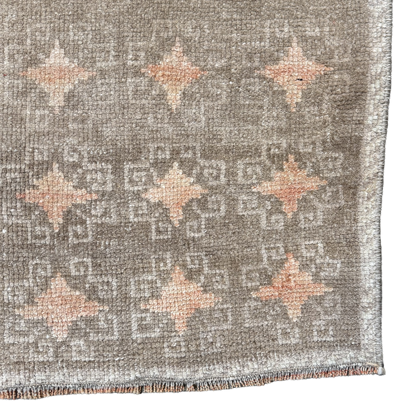 Moroccan Rug • 3' x 4'7"