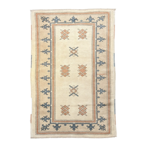 Moroccan Rug • 3'2" x 4'9"