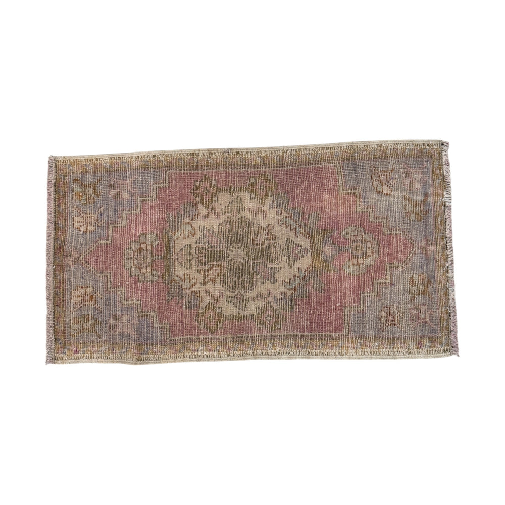 Vintage Moroccan Entry Rug • 2'8" x 1'5"