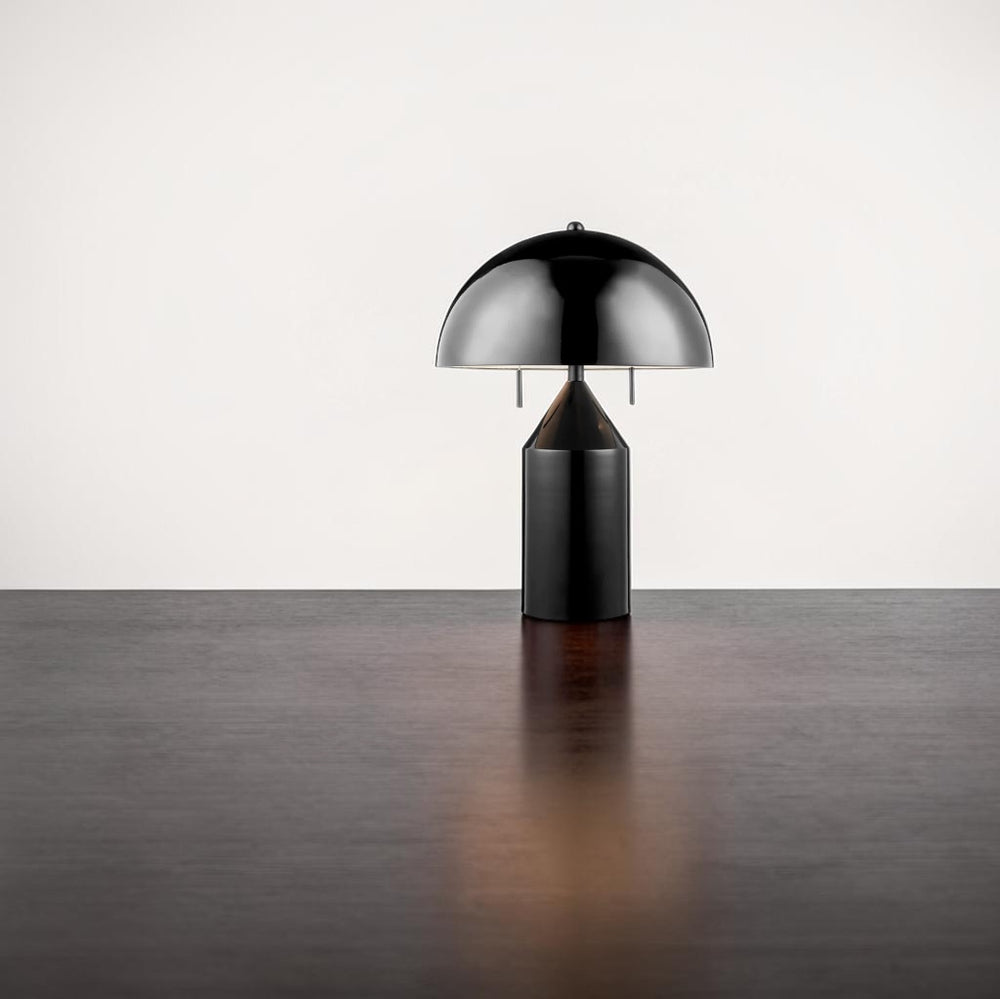 Black metal mushroom table lamp