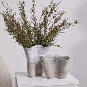 Claribel Vase