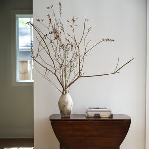 Danez Vase
