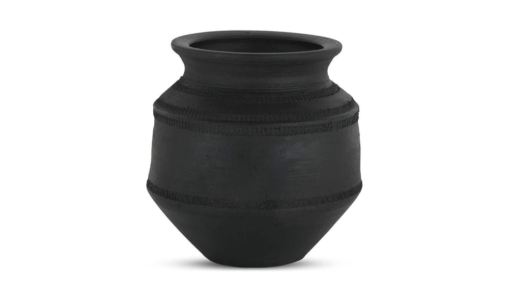 Astra Vessel Black Terracotta