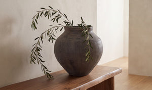 Mika Clay Pot