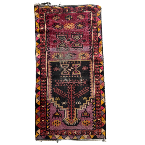 Vintage Caucasian Rug • 2'6" x 5'