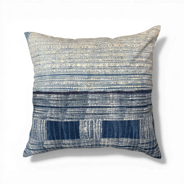 Vintage Fabric Pillow w/ Trillium 19.5" x 18.5"